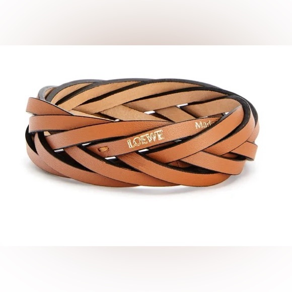 Loewe Braided Bangle in Classic Calfskin - Tan Size M - Picture 4 of 7